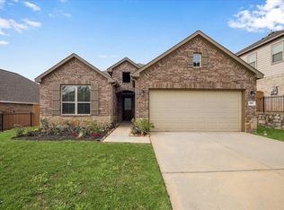 935 Golden Willow Ln, Conroe, TX 77304