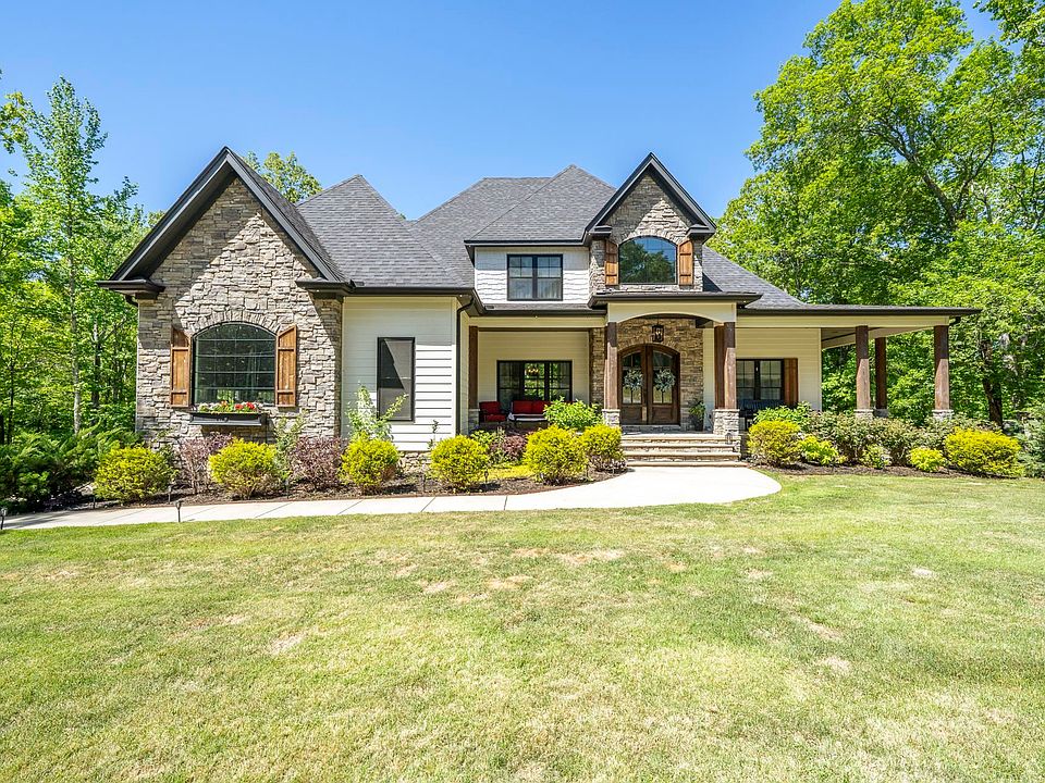1st image of 267 Woodrun Dr