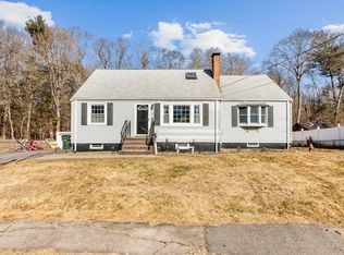 31 Hillsdale Rd, Holbrook, MA 02343