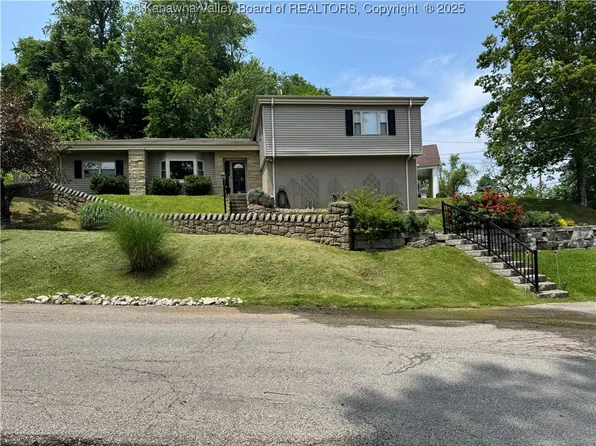 201 Sheridan Cir, Charleston, WV 25314