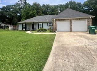 11258 Laura Ln, Gulfport, MS 39503