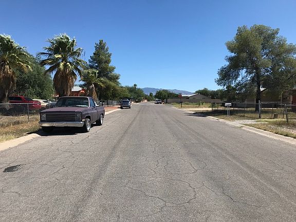 4th image of 5655 E Calle Silvosa