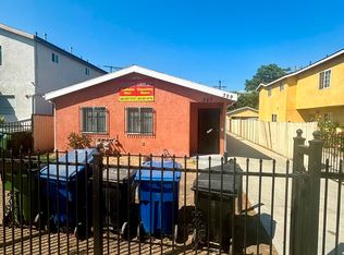 327 E 106th St, Los Angeles, CA 90003