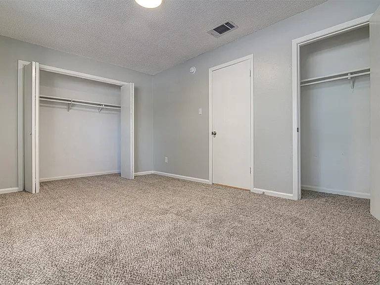 8112 W Gate Blvd #A — Photo 15