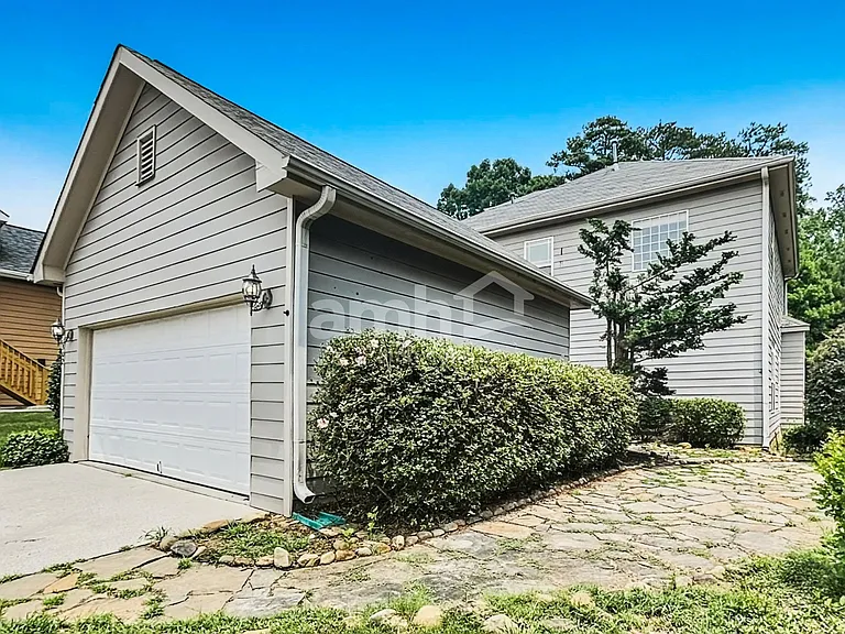 302 Harmony Lake Dr — Photo 21