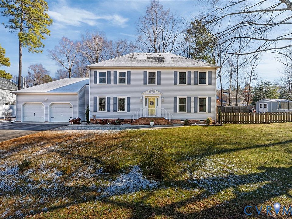 1st image of 7443 Pinehurst Dr