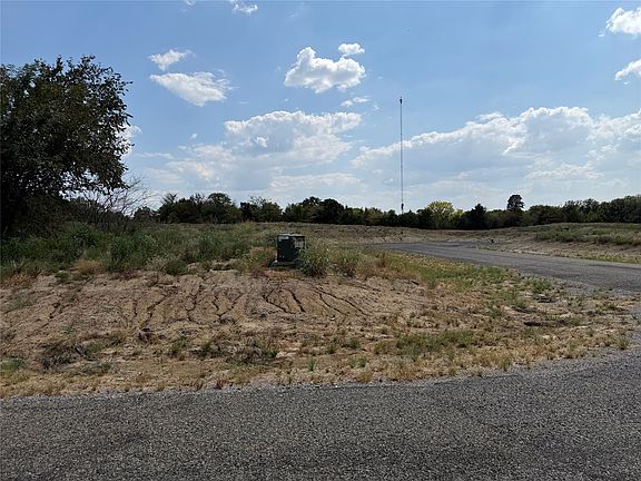 2nd image of LOT 6 County Road 1110