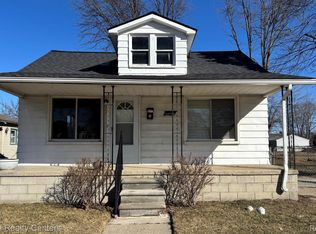 22778 Tuscany Ave, Eastpointe, MI