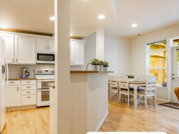 4671 Wade St, Bellingham, WA 98226