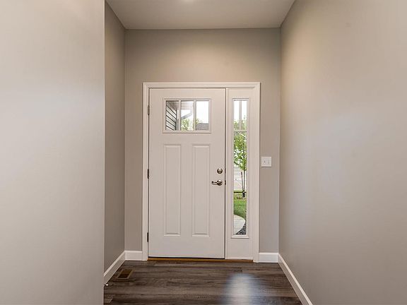 2nd image of 7127 Remington Villa Dr