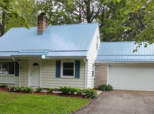 1750 Trinity Rd, Madison, OH 44057