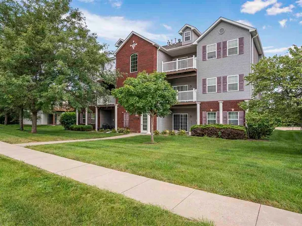 880 Rachael St APT 104, North Liberty, IA 52317