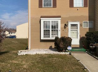 2 Ensign Ct, Baltimore, MD 21221