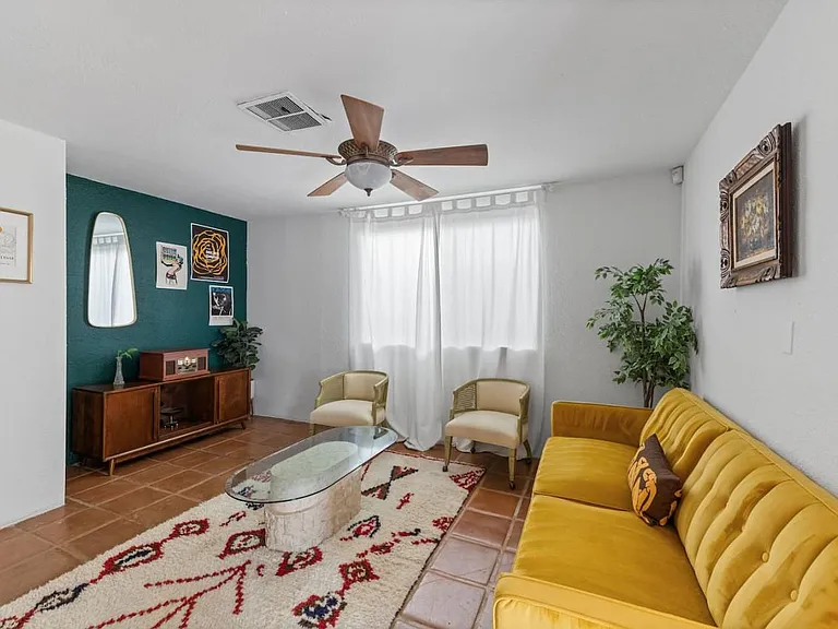 52850 Avenida Herrera — Photo 11