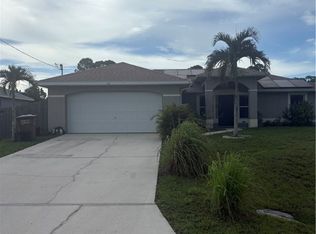 3510 32nd St SW, Lehigh Acres, FL 33976
