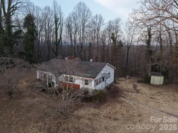 859 Stacy Hill Rd, Marion, NC 28752