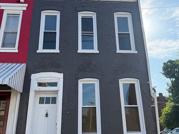 2nd image of 563 S Queen St