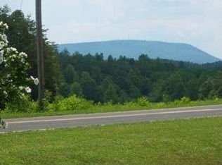 1439 Bud Tilley Rd, Pinnacle, NC 27043