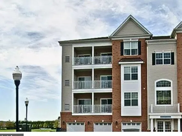 5311 Palomino Ct, Cherry Hill, NJ 08002