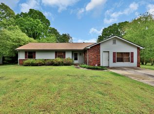 566 Birch Ln, Lawrenceville, GA 30044