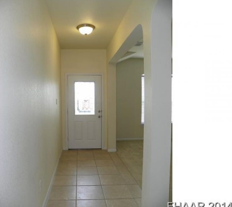 1st image of 211 Ponderosa Dr