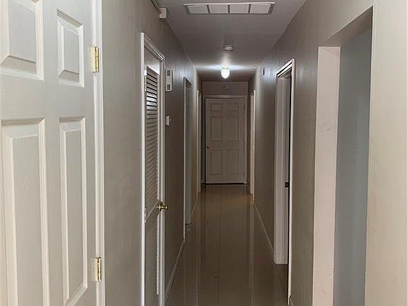 5th image of 1152 Victory Blvd #G