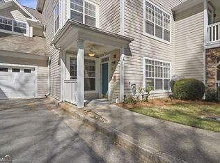 218 Edinburgh Ct #218, Alpharetta, GA