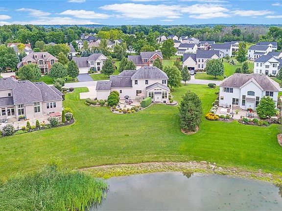 5th image of 8930 Connemara Ln