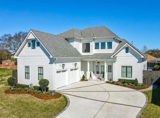 751 Robert E Lee Blvd, New Orleans, LA --