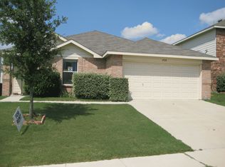 4920 Water Ridge Ln, Fort Worth, TX 76179