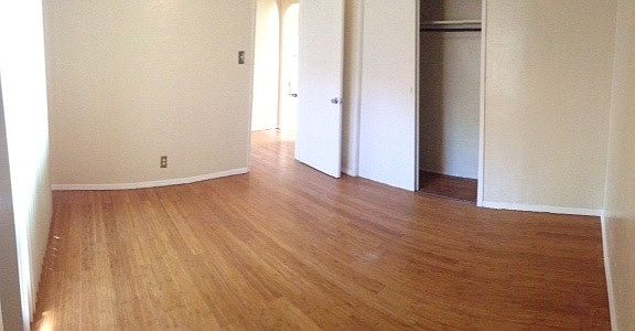 2nd image of 211 1/2 Cornell Dr SE
