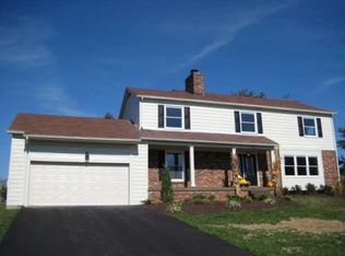 5311 Schureck Ct, La Grange, KY 40031