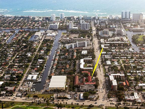 2nd image of 2381 NE 14th Street Causeway #214