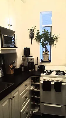 Rented by Bank Neary | media 16