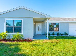 1521 Roxbury Ct NE, Palm Bay, FL 32905