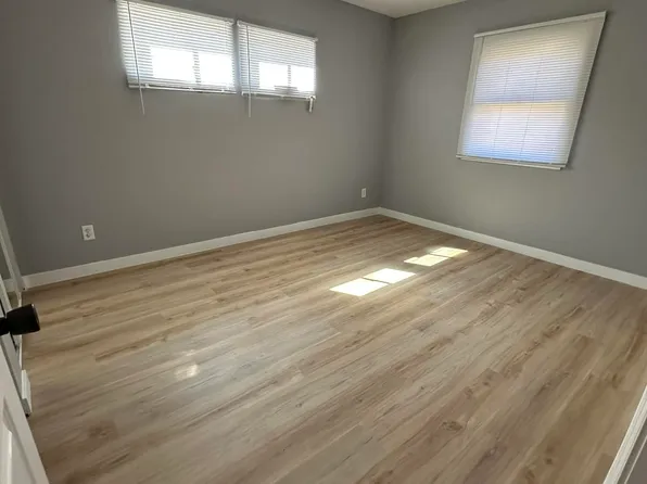 6635 Illinois Ave, Hammond, IN 46323