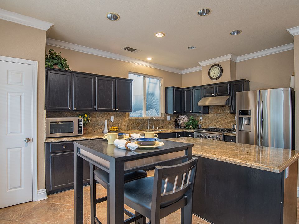 1st image of 4806 Mangrove Dr
