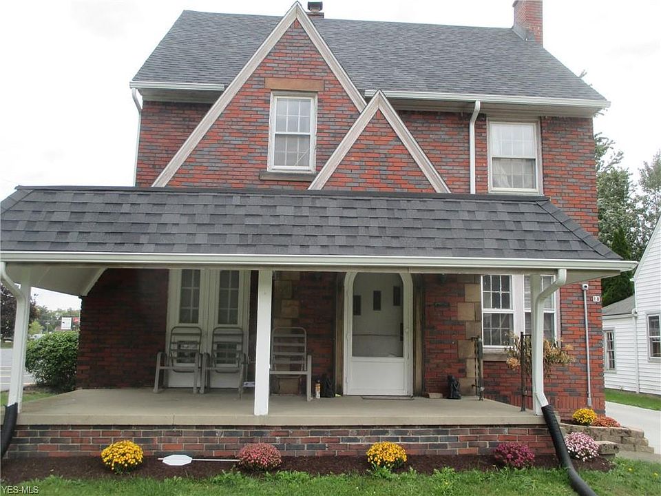 1st image of 18 E Fairlawn Ave