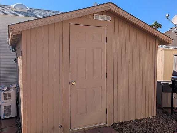 2nd image of 2000 Ramar Rd #243