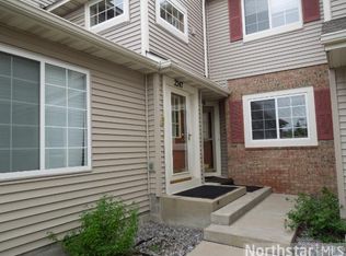 2249 Creekside Ct, Eagan, MN 55122