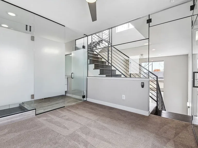 1551 W 43rd Ave — Photo 12
