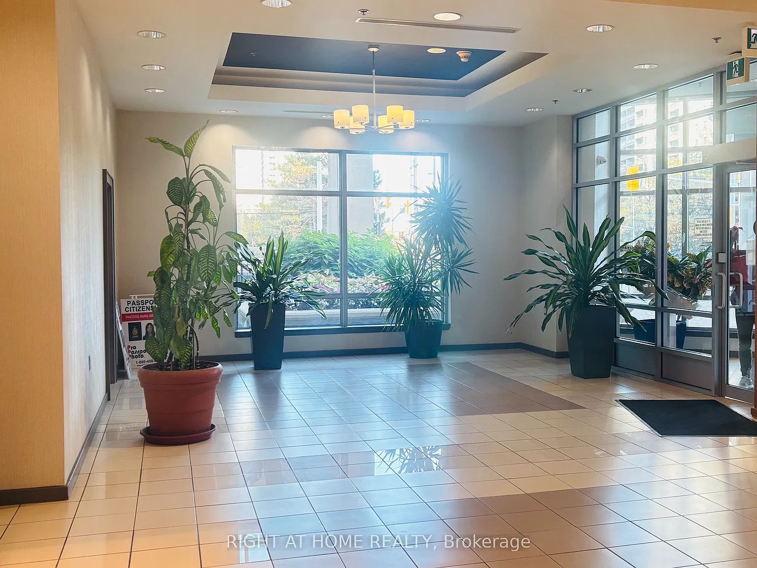 2 bed, $2,300 — Photo 4