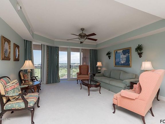 4th image of 200 Ocean Crest Dr APT 817