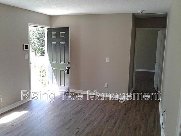 4th image of 6109 Shady Ln