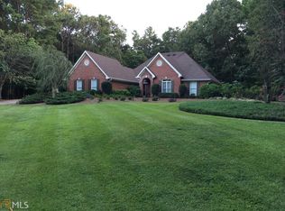 135 Kay Rd, Fayetteville, GA 30214