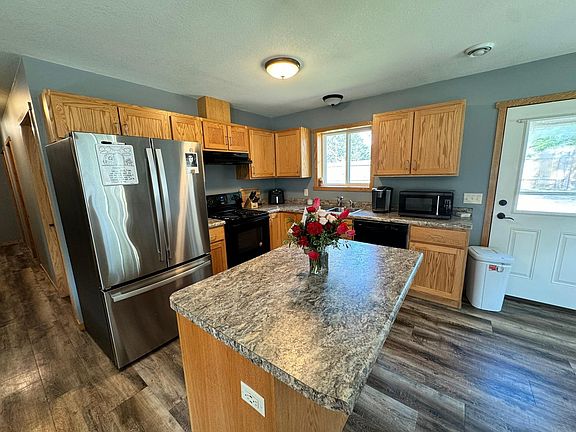 5th image of 1101 Timbers Dr