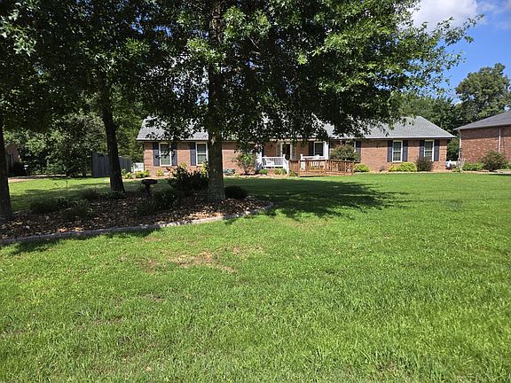 5th image of 415 River Oaks Dr