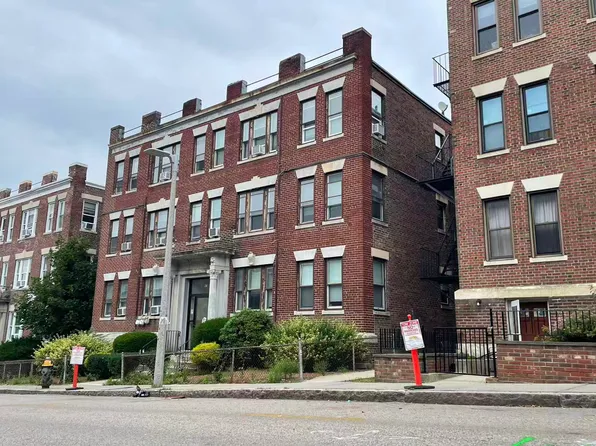 47 Park Vale Ave, Allston, MA