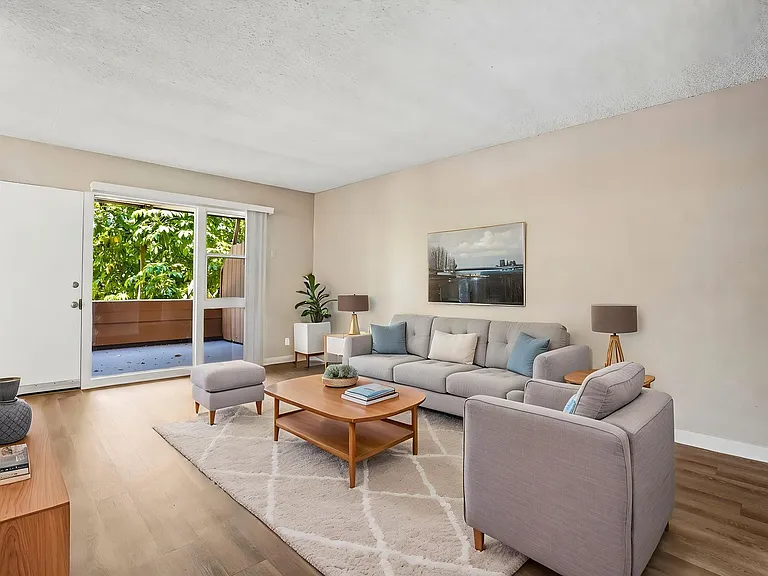 Terraces at South Pasadena Apartments — Photo 88