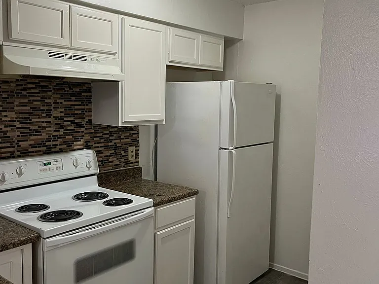 Villas at Edgewood — Photo 4